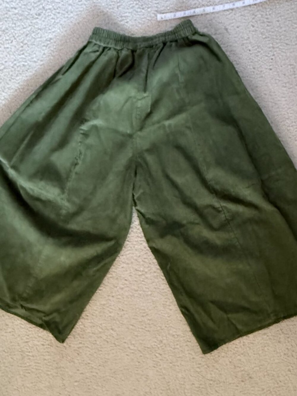 K-Fashion Wide-Leg Corduroy Culottes - Picture 2 of 6